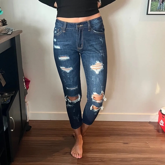 Fashionova dark blue cropped ripped jeans size 4 - Picture 1 of 2